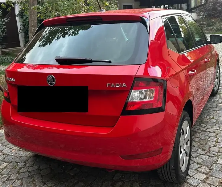Skoda Fabia 2020 photo 2