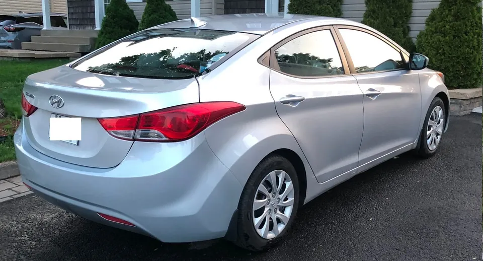 Hyundai Elantra 2012 photo 2