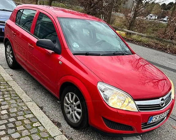 Opel Astra 2009 photo 3