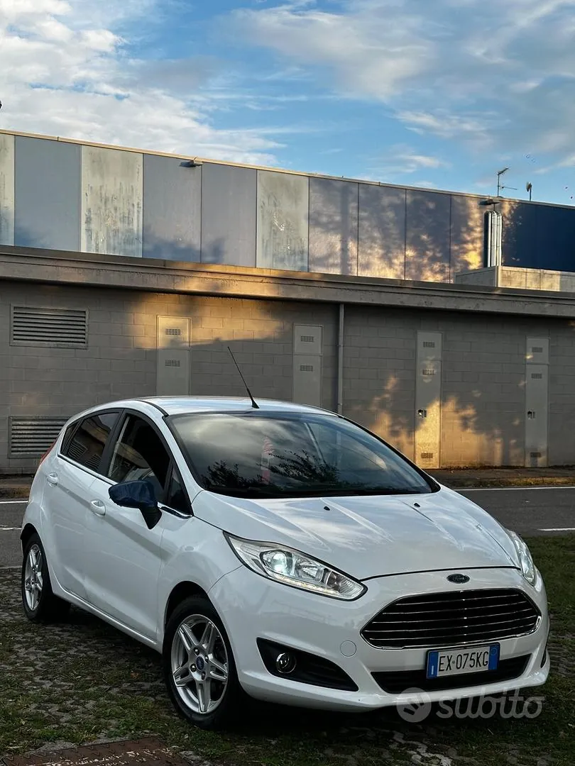 Ford Fiesta 2014 photo 5