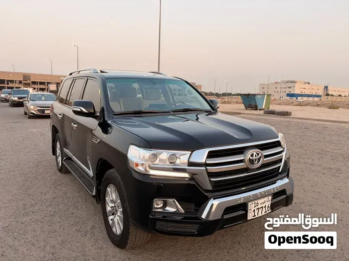 Toyota Land Cruiser 2020 photo 3