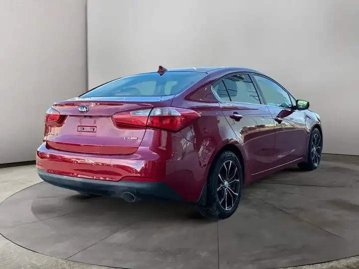 Kia Forte 2015 photo 5