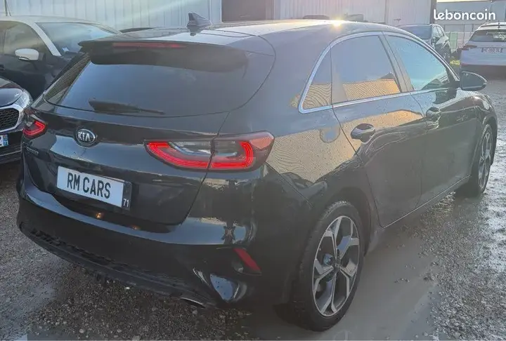 Kia Ceed 2018 photo 4