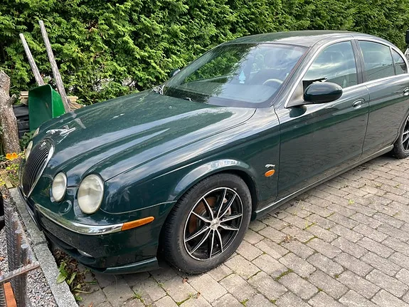 Jaguar S-Type