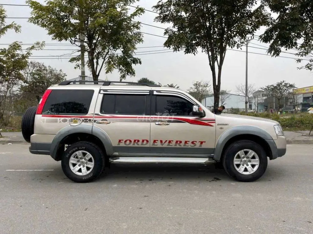 Ford Everest 2007 photo 4