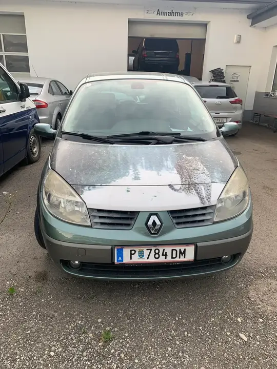 Renault Scenic 2005 photo 2