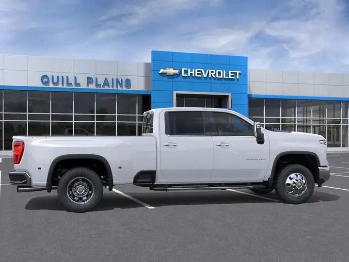 Chevrolet Silverado 2026 photo 5