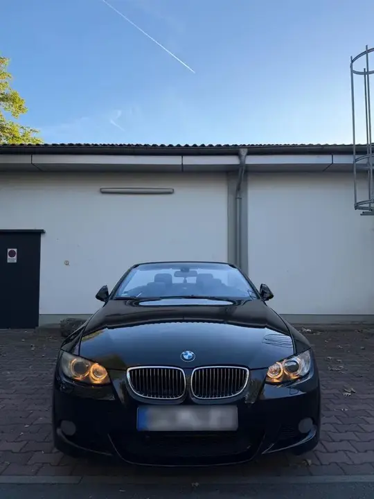 BMW 330I