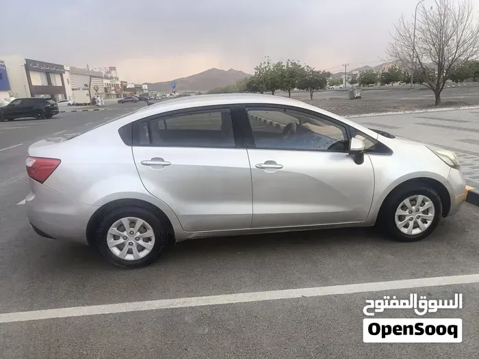 Kia Rio 2012 photo 4