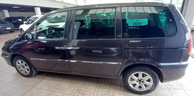 Peugeot 807 2009 photo 3