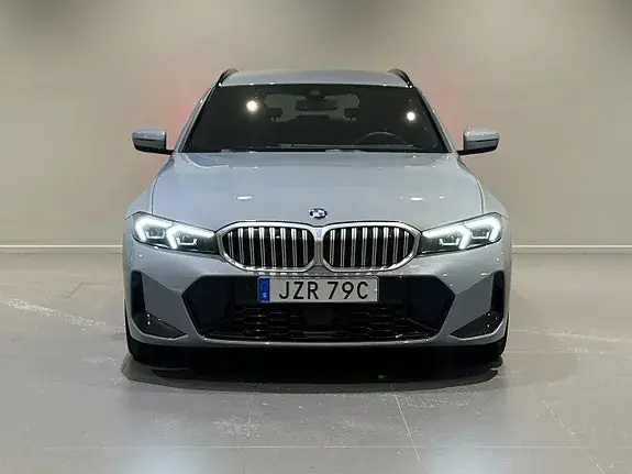 BMW 320D 2025 photo 2