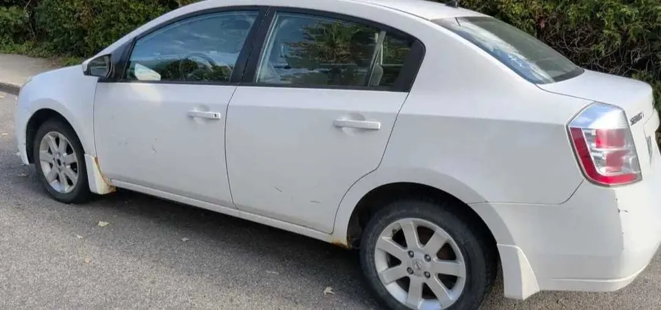 Nissan Sentra 2009 photo 3