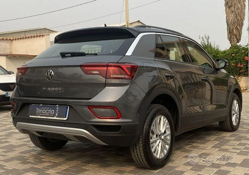 Volkswagen T-Roc 2025 photo 4