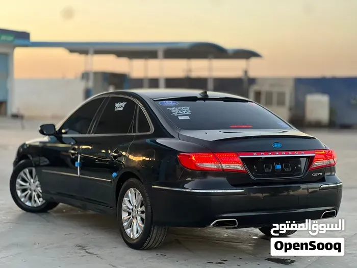 Hyundai Azera