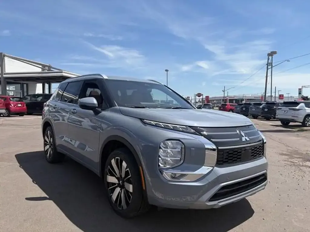Mitsubishi Outlander 2026 photo 2