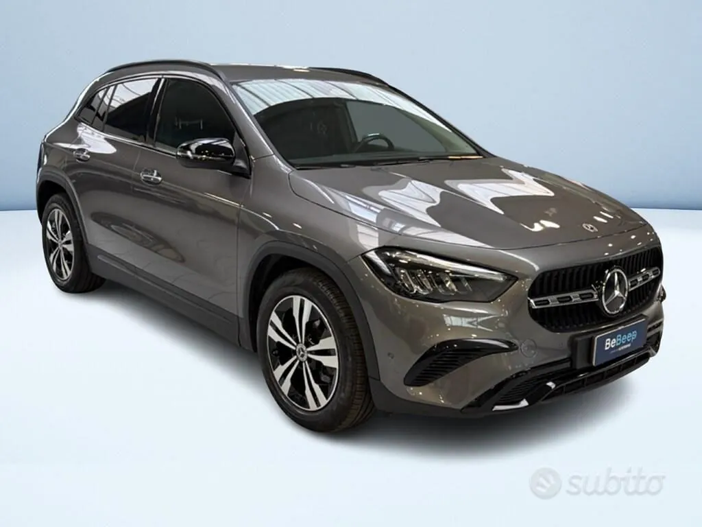 Mercedes-Benz Gla 2024 photo 2