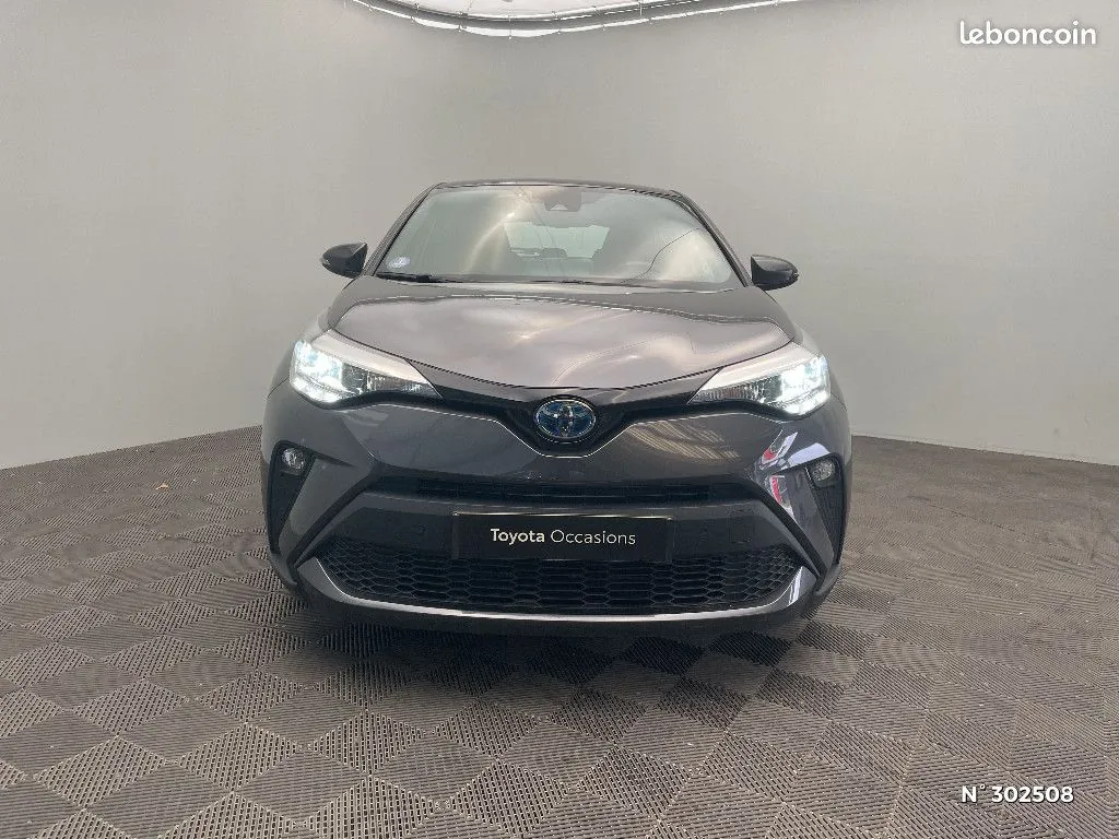Toyota C-Hr 2023 photo 3