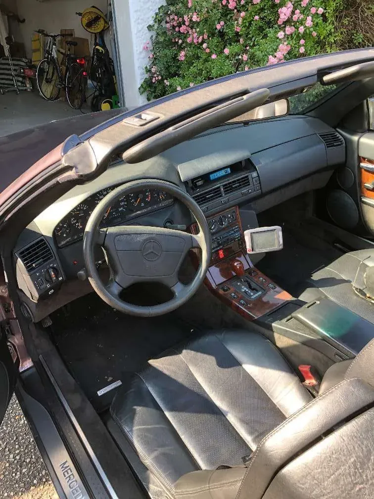 Mercedes-Benz Sl-Class 1993 photo 3