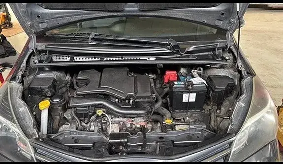 Toyota Yaris 2015 photo 4