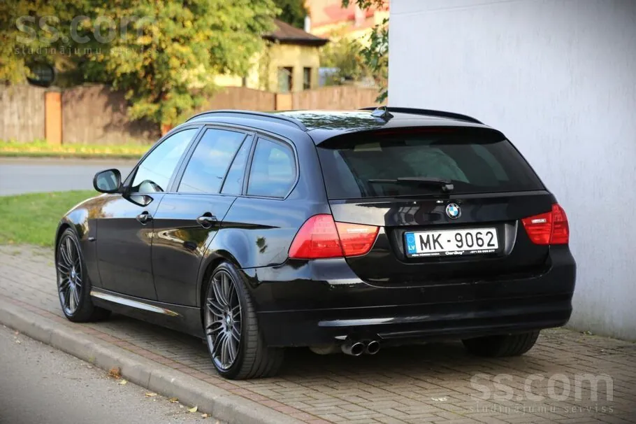BMW 325 2010 photo 5
