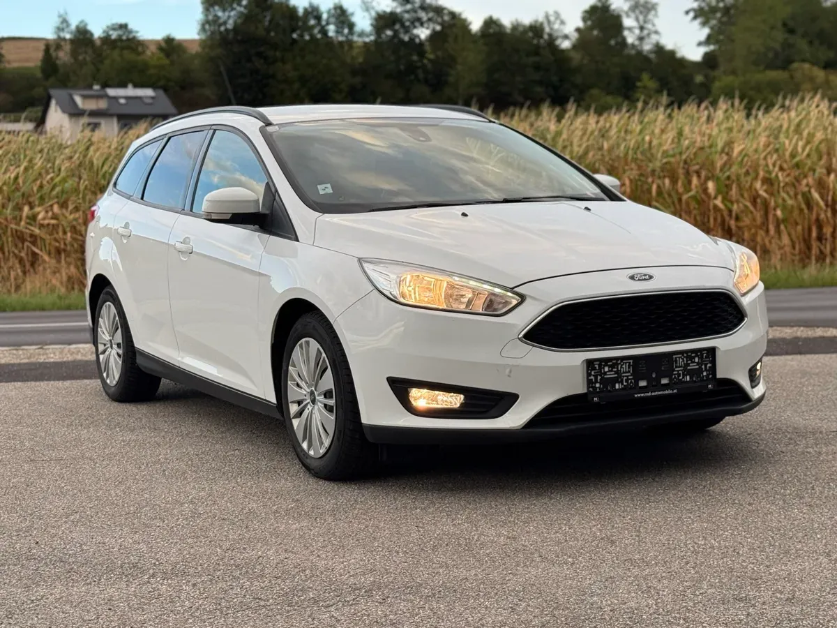 Ford Focus 2015 photo 3