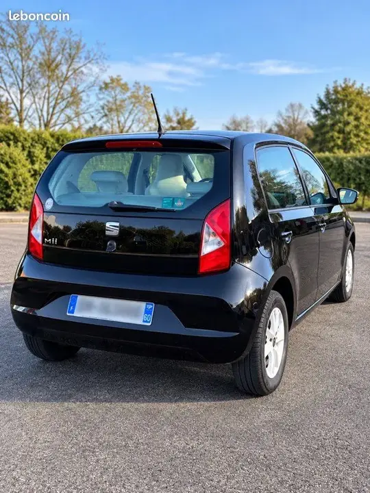 Seat Mii 2014 photo 2