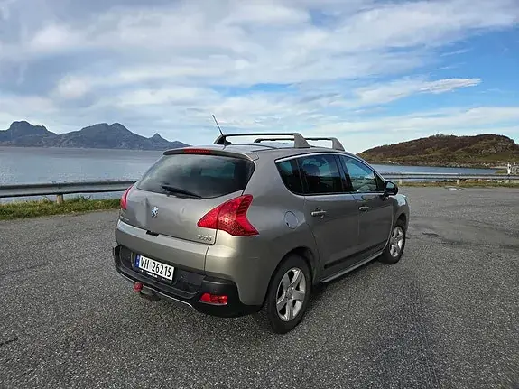Peugeot 3008 2009 photo 4