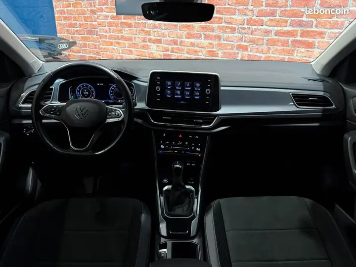 Volkswagen T-Roc 2022 photo 5