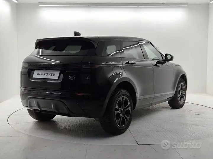 Land Rover Evoque 2021 photo 2
