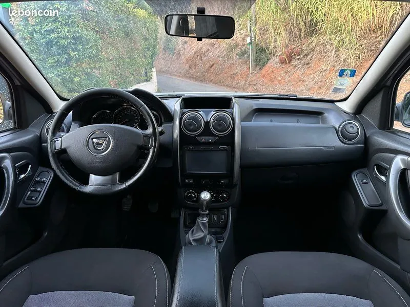 Dacia Duster 2017 photo 3