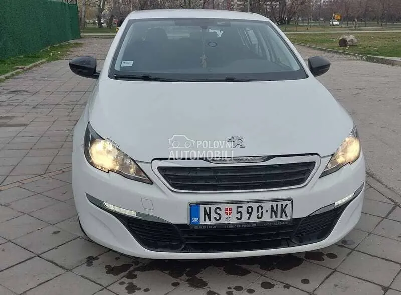 Peugeot 308 2014 photo 2