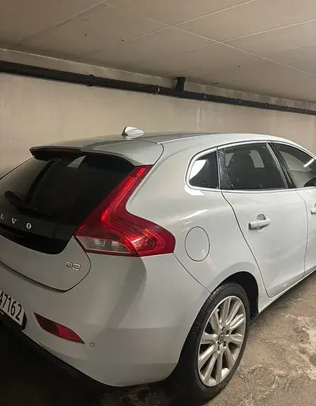 Volvo V40 2013 photo 3