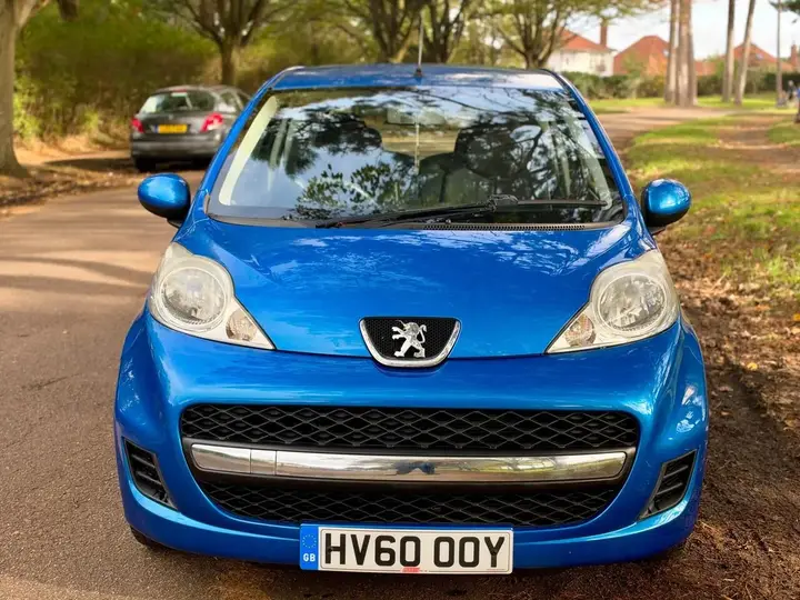 Peugeot 107 2010 photo 3
