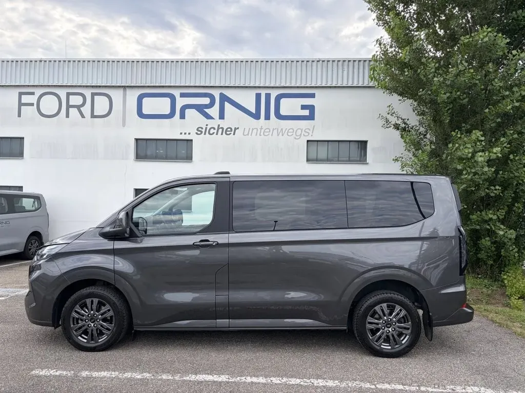 Ford Tourneo 2025 photo 3