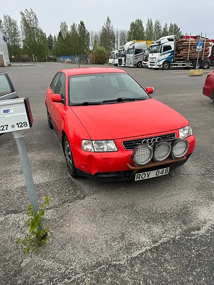 Audi A3 2000 photo 2
