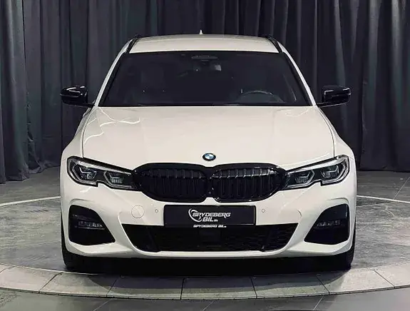 BMW 330I 2020 photo 3