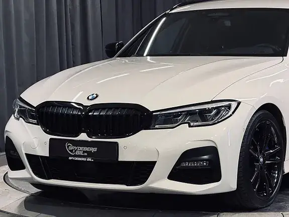 BMW 330I 2020 photo 2