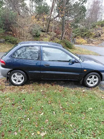 Mitsubishi Colt 1995 photo 3