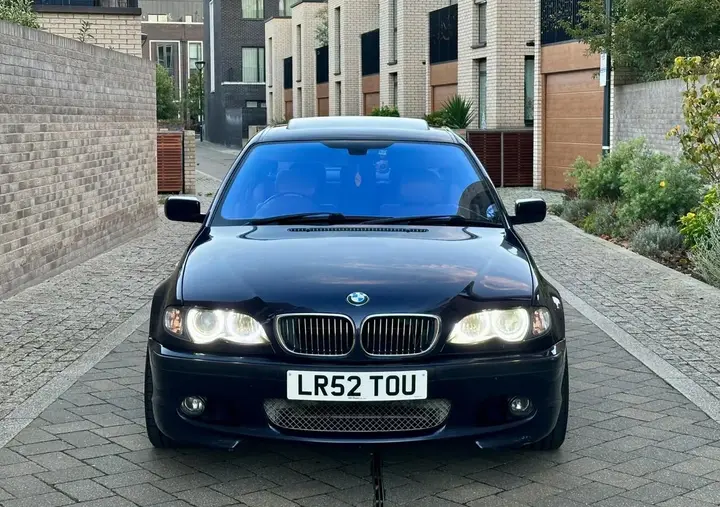 BMW 3 Series 2002 photo 4