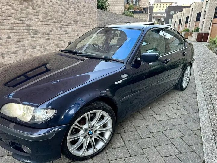 BMW 3 Series 2002 photo 3
