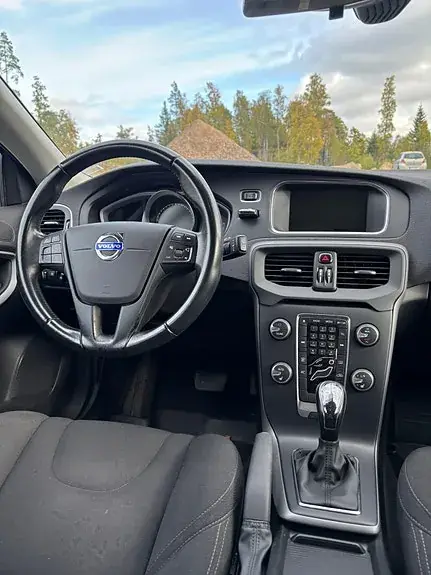 Volvo V40 2014 photo 4