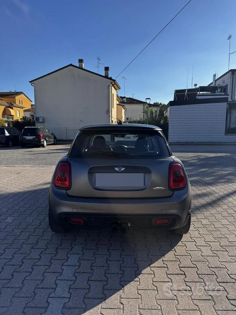 Mini Mini Cooper S 2016 photo 2