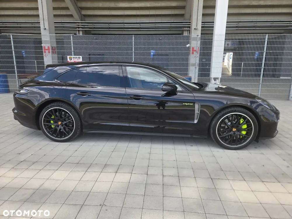 Porsche Panamera 2023 photo 4