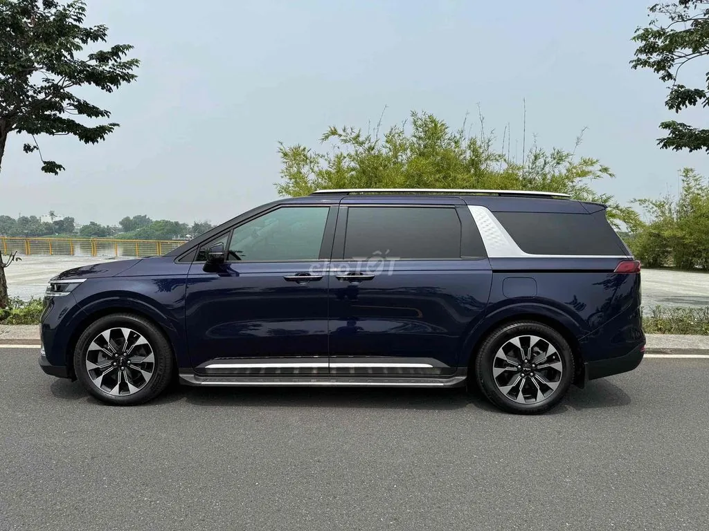 Kia Carnival 2022 photo 4