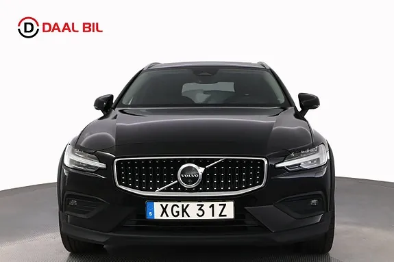 Volvo V60 Cross Country 2024 photo 2