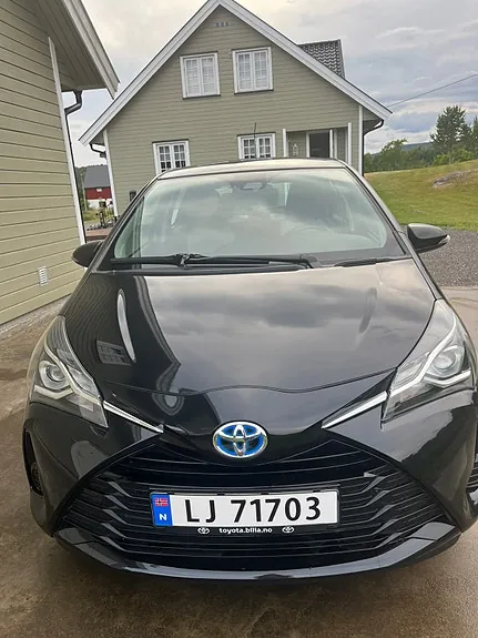 Toyota Yaris 2018 photo 5