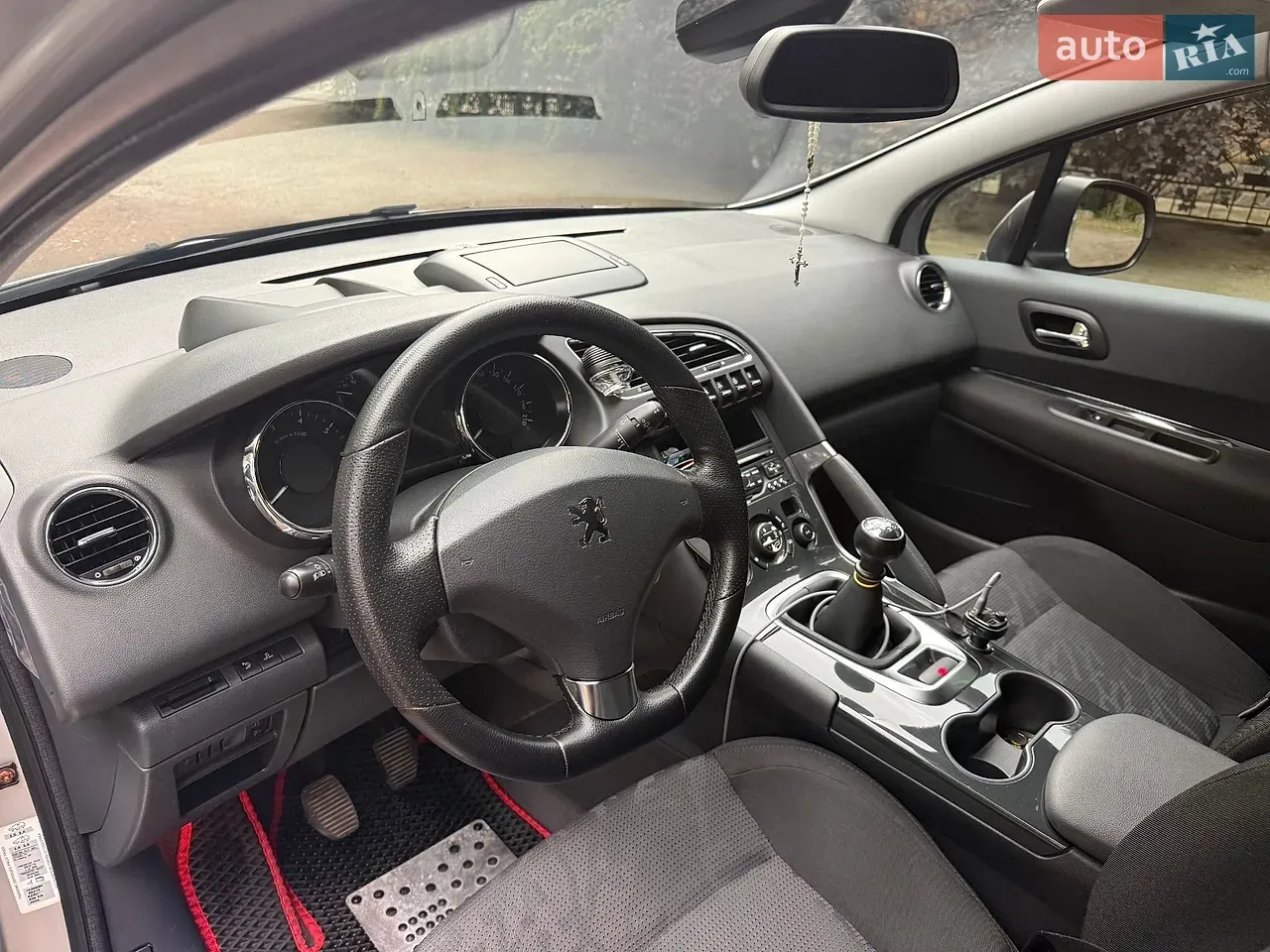 Peugeot 3008 2010 photo 4