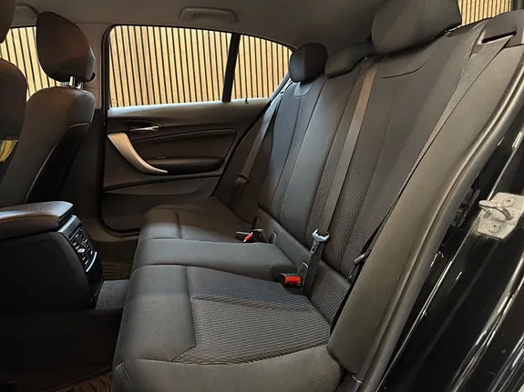 BMW 118D 2016 photo 5