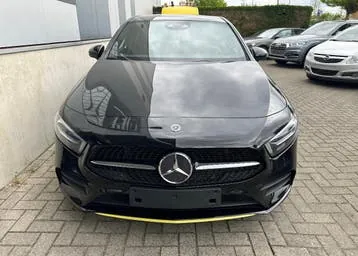 Mercedes-Benz A200