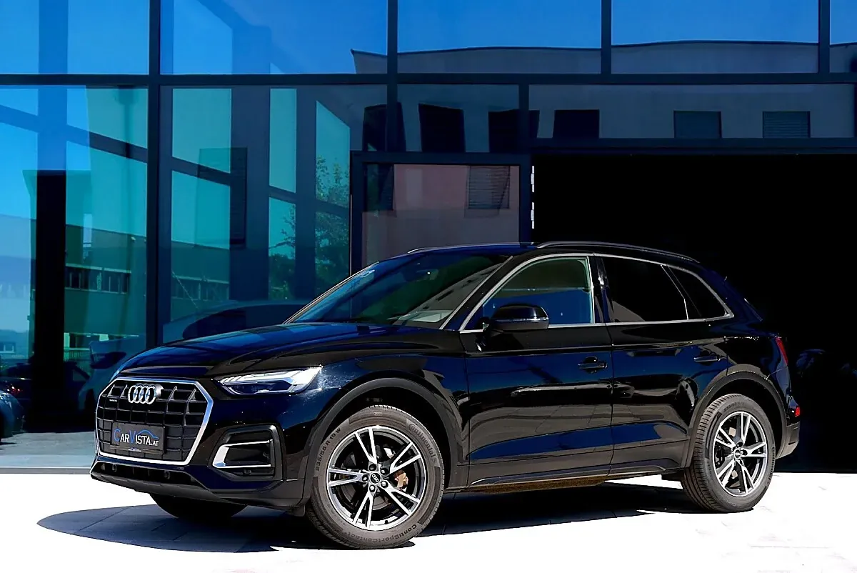 Audi Q5 2022 photo 2